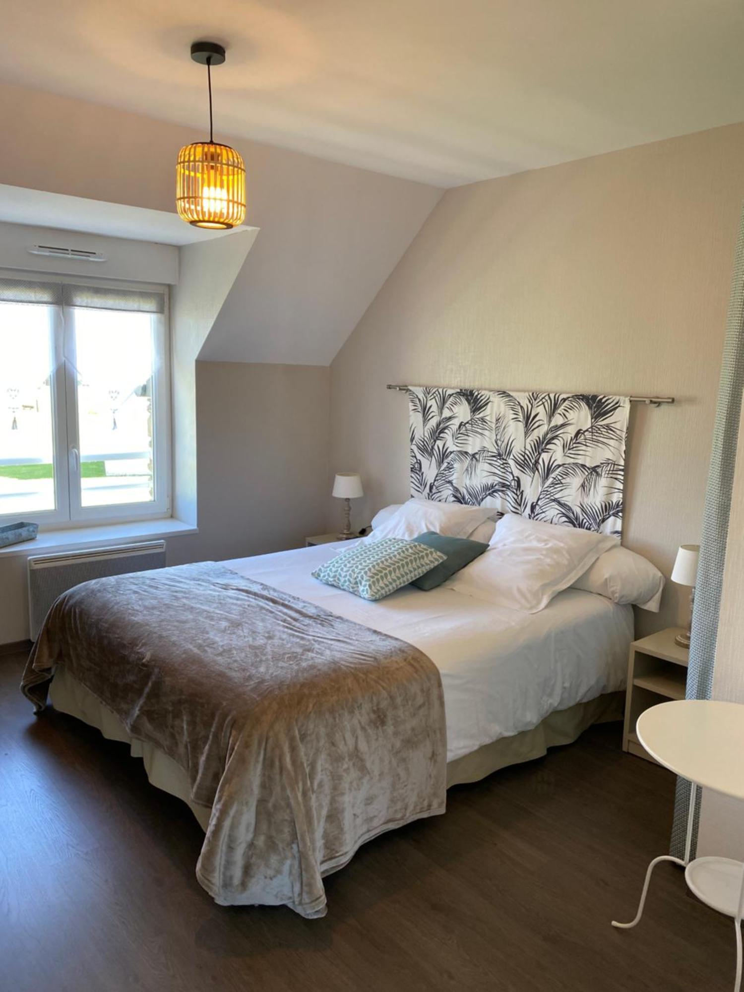 Le Relais De La Hardiesse 6Km Mont St Michel - Chambres Doubles - Suite Spa Privatif Courtils Luaran gambar